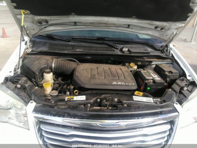 Photo 9 VIN: 2C4RC1BG8ER398473 - CHRYSLER TOWN & COUNTRY 