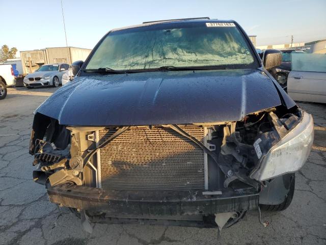 Photo 4 VIN: 2C4RC1BG8ER444075 - CHRYSLER TOWN & COU 