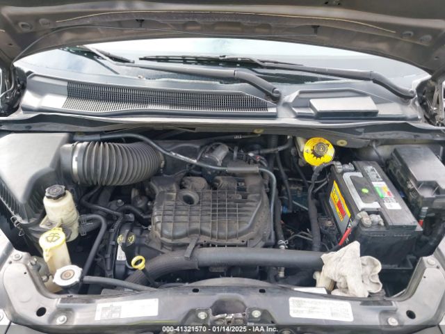 Photo 9 VIN: 2C4RC1BG8FR553959 - CHRYSLER TOWN AND COUNTRY 