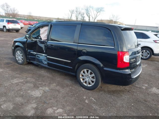 Photo 2 VIN: 2C4RC1BG8FR694157 - CHRYSLER TOWN AND COUNTRY 