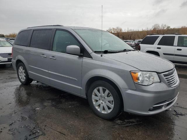 Photo 3 VIN: 2C4RC1BG8FR718098 - CHRYSLER TOWN & COU 