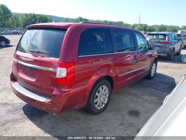 Photo 3 VIN: 2C4RC1BG8FR739727 - CHRYSLER TOWN AND COUNTRY 