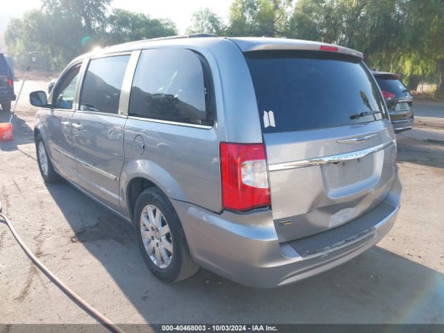 Photo 2 VIN: 2C4RC1BG8GR103830 - CHRYSLER TOWN AND COUNTRY 