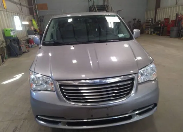 Photo 5 VIN: 2C4RC1BG8GR112950 - CHRYSLER TOWN & COUNTRY 