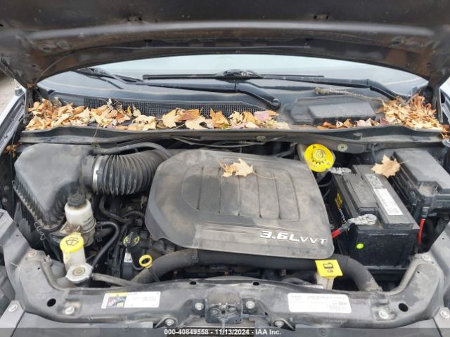 Photo 9 VIN: 2C4RC1BG8GR121082 - CHRYSLER TOWN AND COUNTRY 