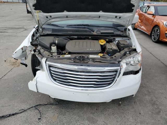 Photo 11 VIN: 2C4RC1BG8GR186076 - CHRYSLER TOWN & COU 