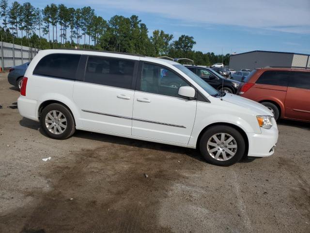 Photo 3 VIN: 2C4RC1BG8GR186465 - CHRYSLER TOWN & COU 