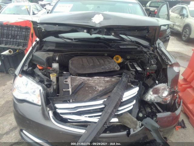 Photo 9 VIN: 2C4RC1BG8GR229170 - CHRYSLER TOWN & COUNTRY 