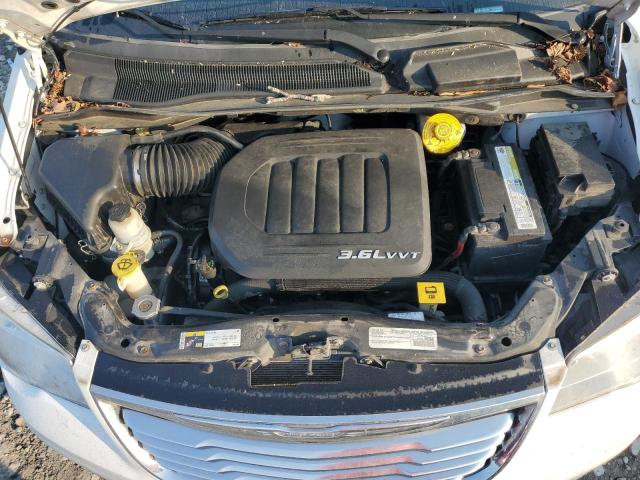 Photo 11 VIN: 2C4RC1BG8GR239536 - CHRYSLER TOWN & COU 