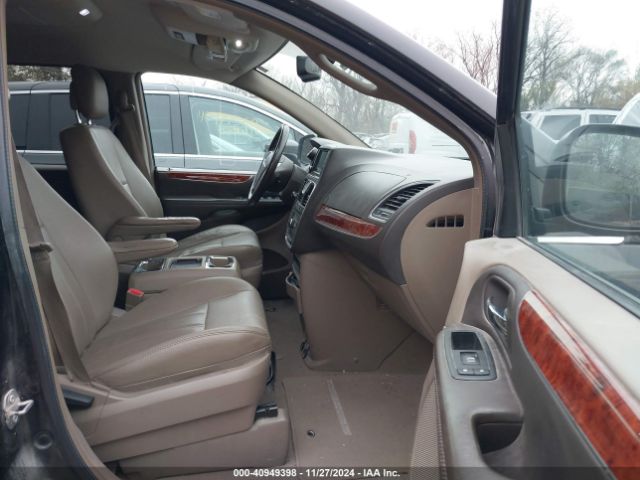 Photo 4 VIN: 2C4RC1BG8GR290843 - CHRYSLER TOWN AND COUNTRY 