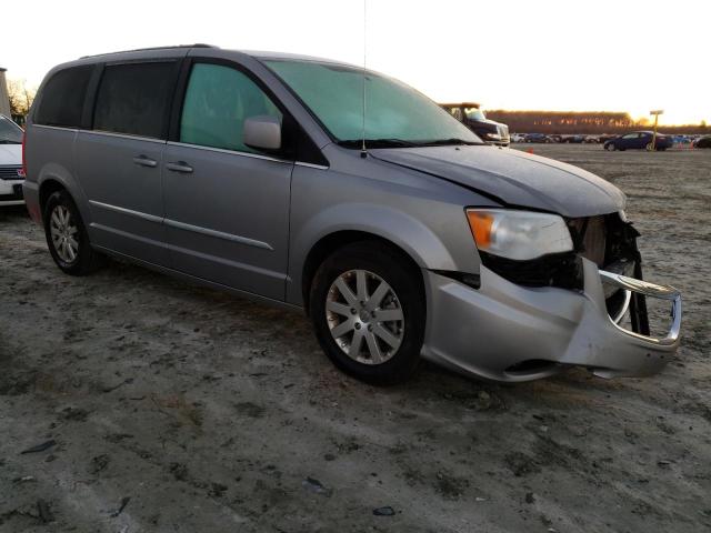 Photo 3 VIN: 2C4RC1BG8GR295704 - CHRYSLER TOWN & COU 