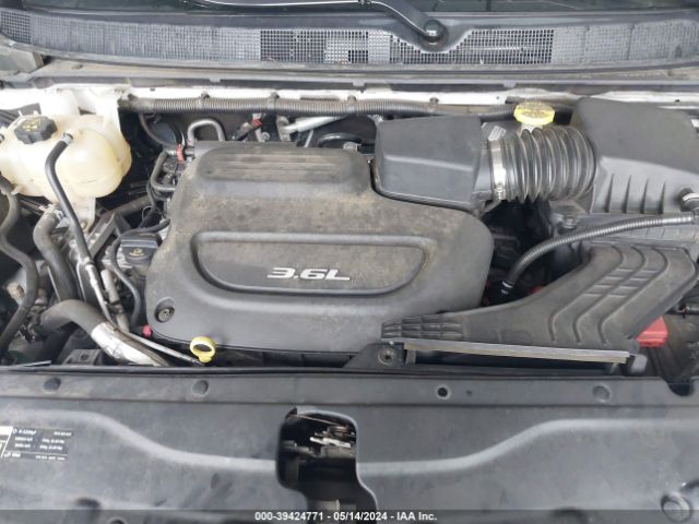 Photo 9 VIN: 2C4RC1BG8HR524397 - CHRYSLER PACIFICA 