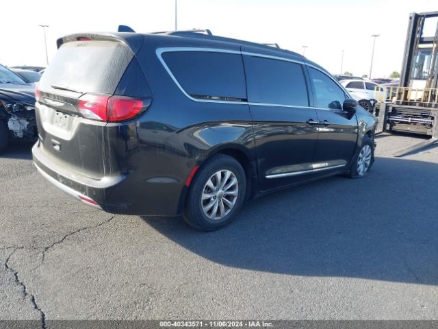 Photo 3 VIN: 2C4RC1BG8HR539496 - CHRYSLER PACIFICA 