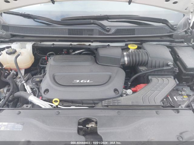 Photo 9 VIN: 2C4RC1BG8HR542351 - CHRYSLER PACIFICA 