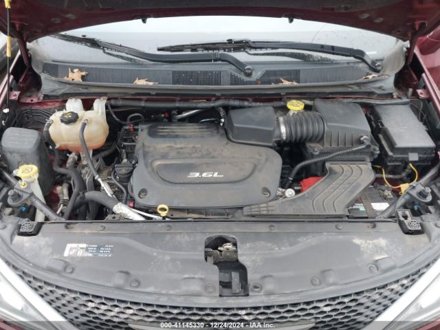 Photo 9 VIN: 2C4RC1BG8HR642160 - CHRYSLER PACIFICA 