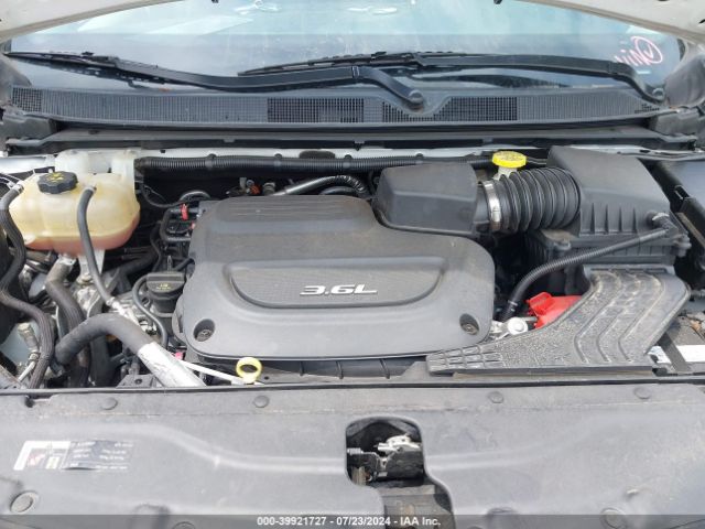 Photo 9 VIN: 2C4RC1BG8HR656379 - CHRYSLER PACIFICA 