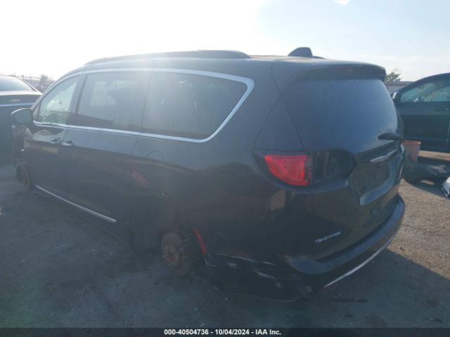 Photo 2 VIN: 2C4RC1BG8HR665289 - CHRYSLER PACIFICA 