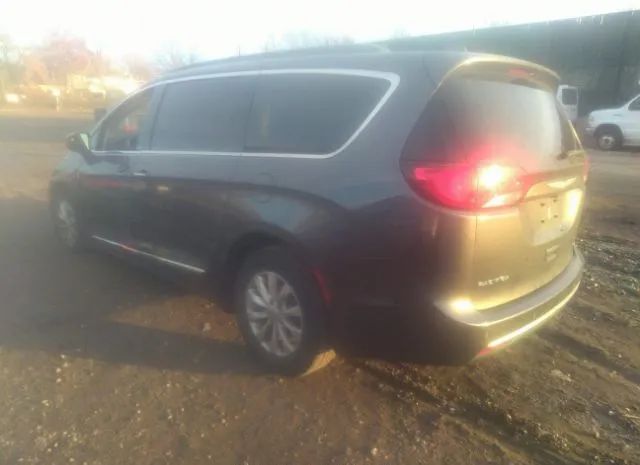 Photo 2 VIN: 2C4RC1BG8HR705290 - CHRYSLER PACIFICA 