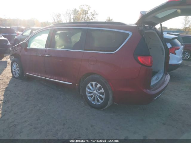 Photo 2 VIN: 2C4RC1BG8HR820729 - CHRYSLER PACIFICA 