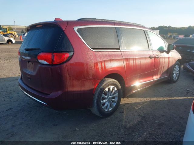 Photo 3 VIN: 2C4RC1BG8HR820729 - CHRYSLER PACIFICA 