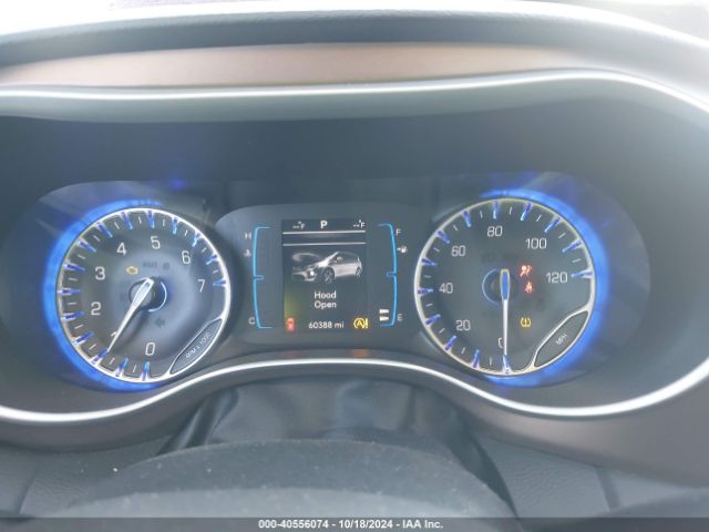 Photo 6 VIN: 2C4RC1BG8HR820729 - CHRYSLER PACIFICA 