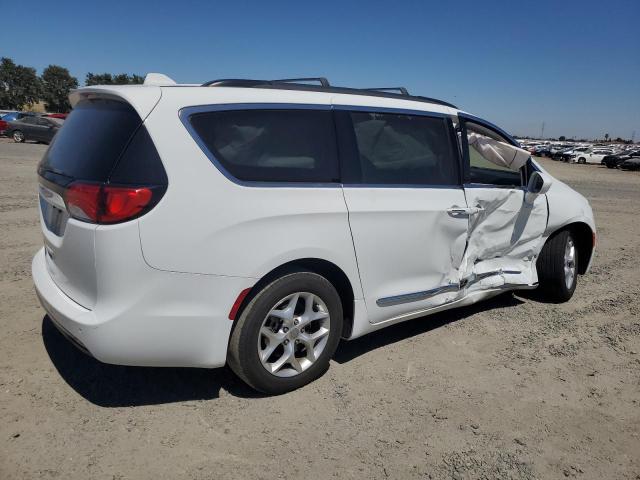 Photo 2 VIN: 2C4RC1BG8HR831570 - CHRYSLER PACIFICA 