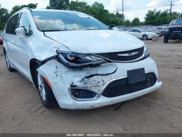 Photo 5 VIN: 2C4RC1BG8JR110090 - CHRYSLER PACIFICA 