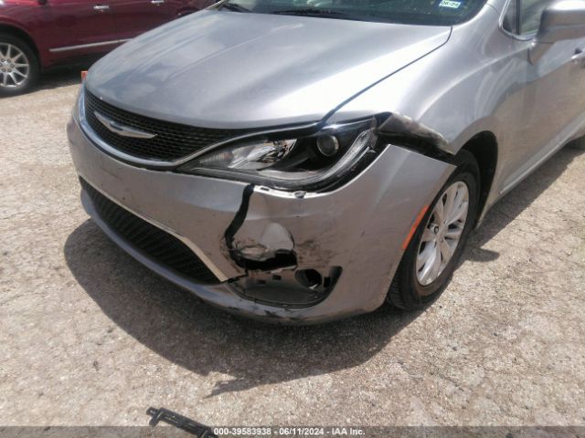 Photo 5 VIN: 2C4RC1BG8JR119033 - CHRYSLER PACIFICA 