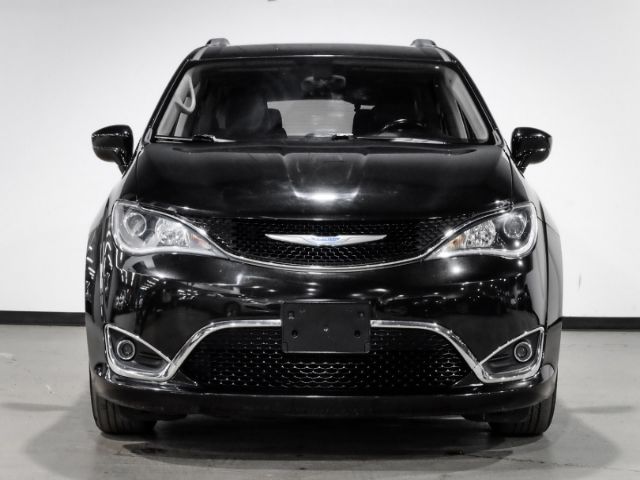 Photo 2 VIN: 2C4RC1BG8JR124300 - CHRYSLER PACIFICA 