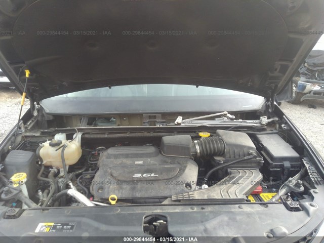 Photo 9 VIN: 2C4RC1BG8JR128458 - CHRYSLER PACIFICA 