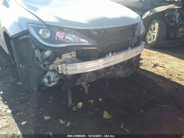 Photo 5 VIN: 2C4RC1BG8JR170984 - CHRYSLER PACIFICA 