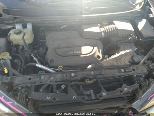 Photo 9 VIN: 2C4RC1BG8JR170984 - CHRYSLER PACIFICA 