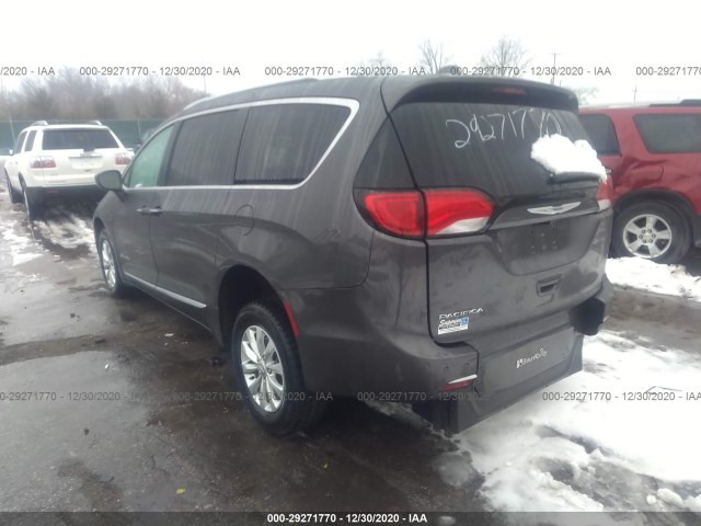 Photo 2 VIN: 2C4RC1BG8JR178583 - CHRYSLER PACIFICA 