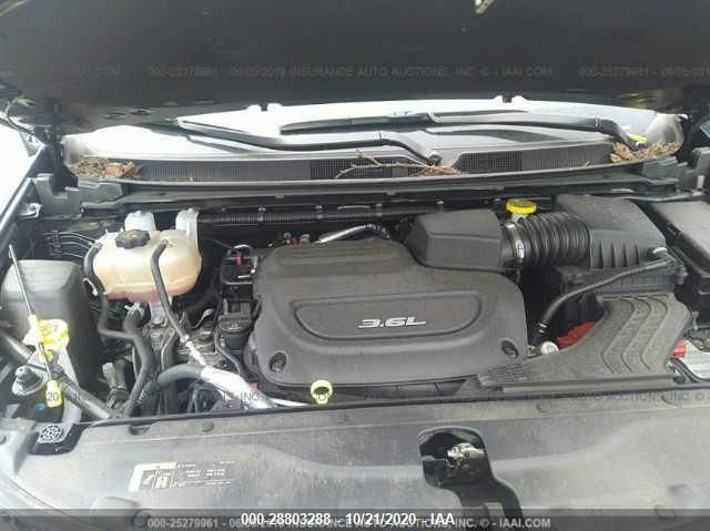 Photo 9 VIN: 2C4RC1BG8JR235915 - CHRYSLER PACIFICA 