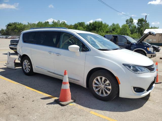 Photo 3 VIN: 2C4RC1BG8JR246784 - CHRYSLER PACIFICA 