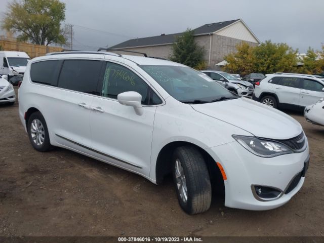 Photo 5 VIN: 2C4RC1BG8JR263097 - CHRYSLER PACIFICA 