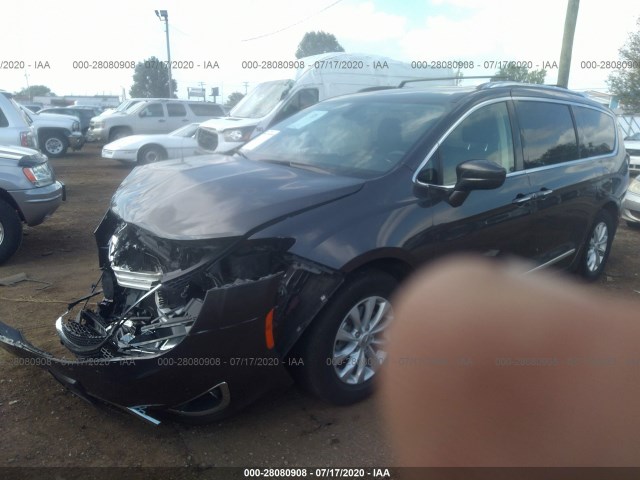 Photo 1 VIN: 2C4RC1BG8JR277498 - CHRYSLER PACIFICA 