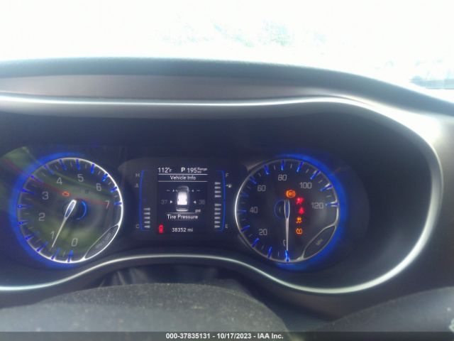 Photo 6 VIN: 2C4RC1BG8JR280580 - CHRYSLER PACIFICA 