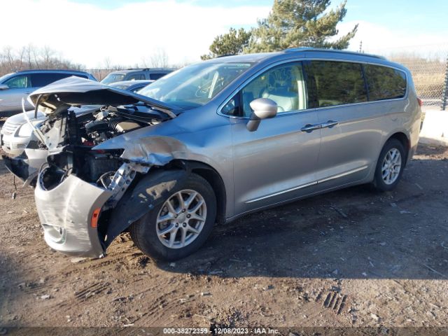 Photo 1 VIN: 2C4RC1BG8LR124641 - CHRYSLER PACIFICA 