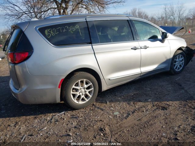 Photo 3 VIN: 2C4RC1BG8LR124641 - CHRYSLER PACIFICA 