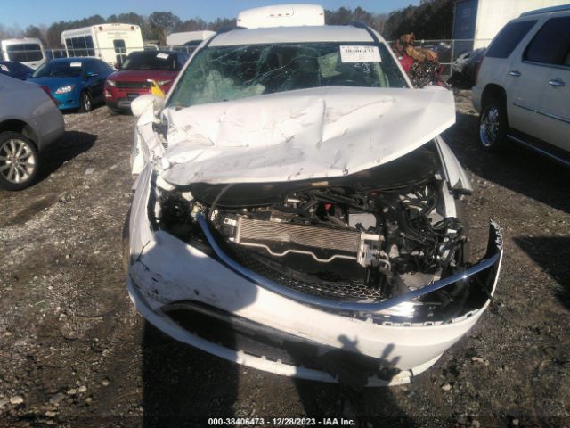 Photo 5 VIN: 2C4RC1BG8LR139298 - CHRYSLER PACIFICA 