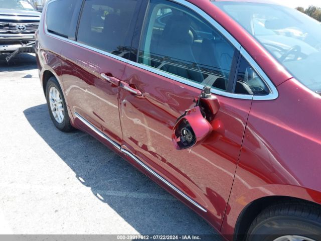 Photo 5 VIN: 2C4RC1BG8LR268934 - CHRYSLER PACIFICA 