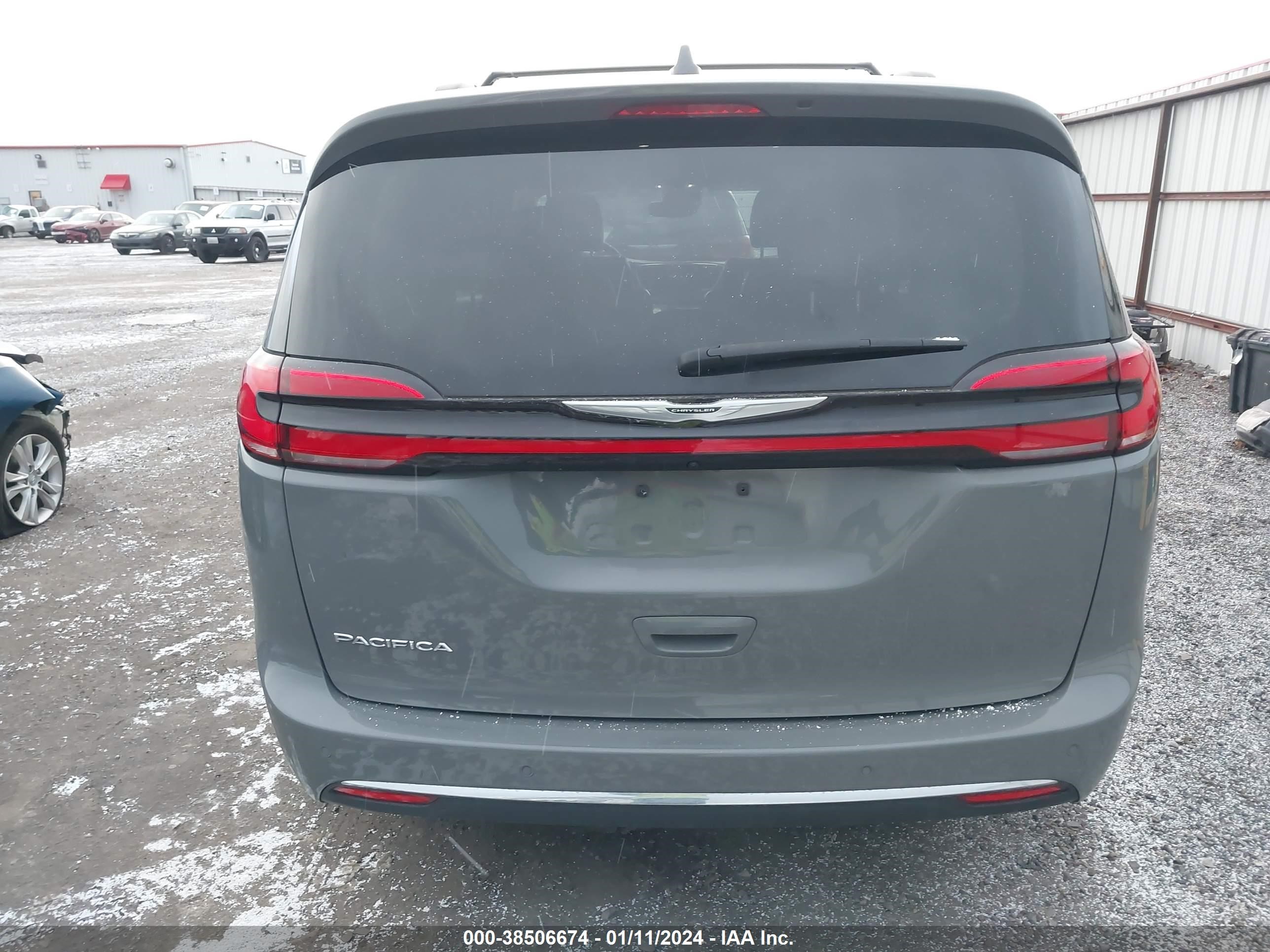 Photo 15 VIN: 2C4RC1BG8MR531473 - CHRYSLER PACIFICA 