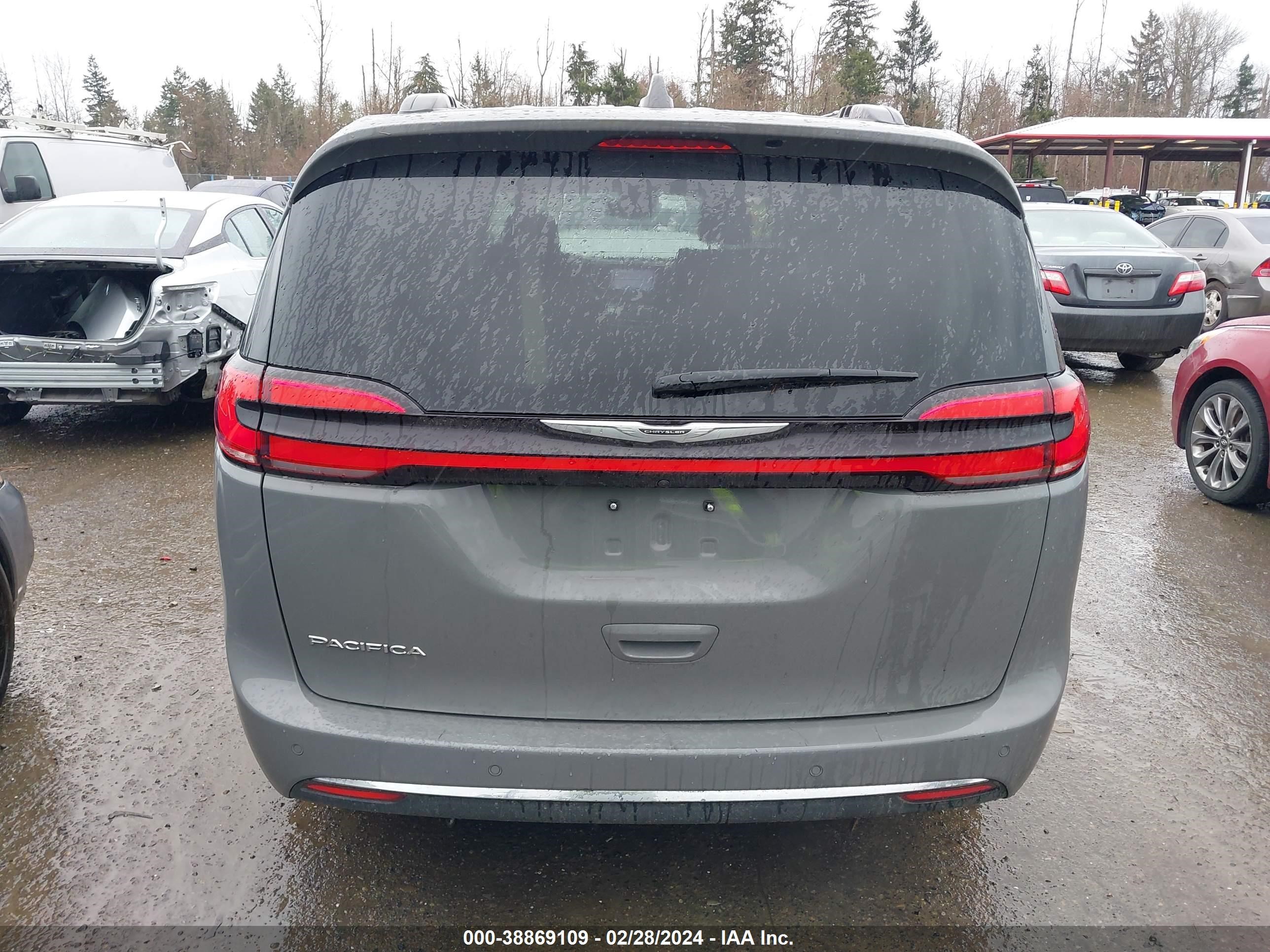 Photo 15 VIN: 2C4RC1BG8NR117479 - CHRYSLER PACIFICA 