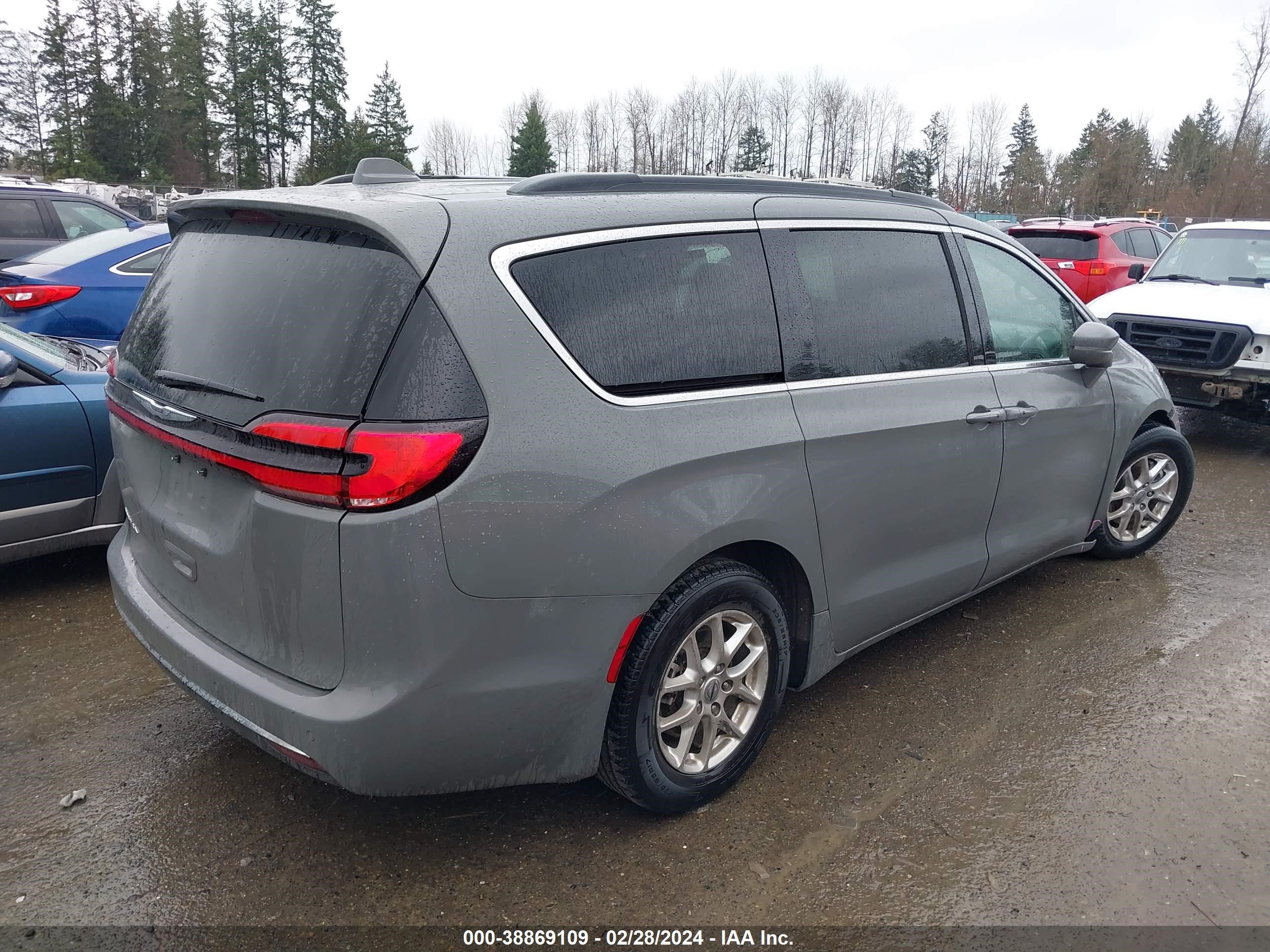 Photo 3 VIN: 2C4RC1BG8NR117479 - CHRYSLER PACIFICA 