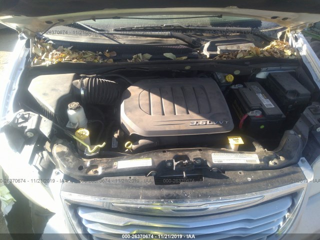 Photo 9 VIN: 2C4RC1BG9CR126205 - CHRYSLER TOWN & COUNTRY 