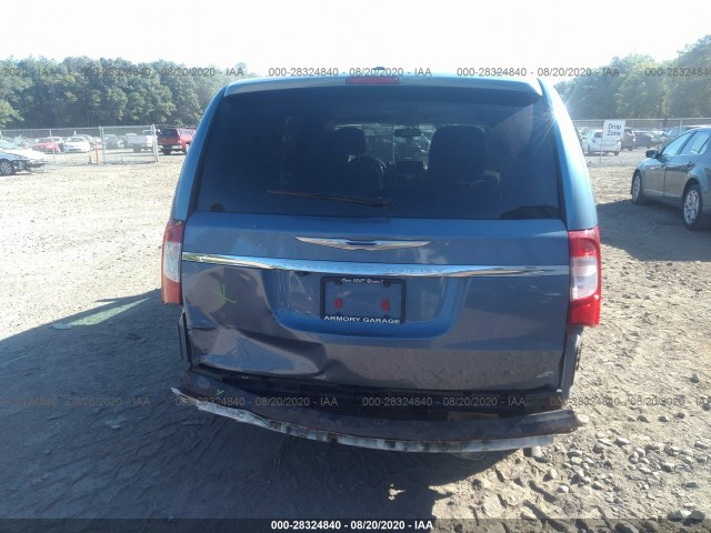 Photo 5 VIN: 2C4RC1BG9CR162895 - CHRYSLER TOWN & COUNTRY 