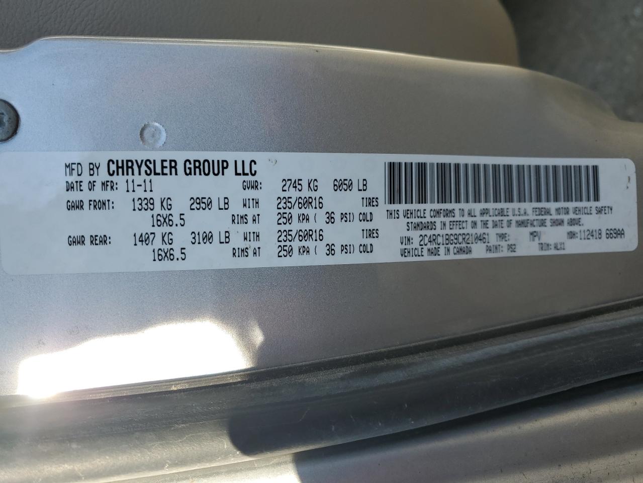 Photo 12 VIN: 2C4RC1BG9CR210461 - CHRYSLER TOWN & COUNTRY 