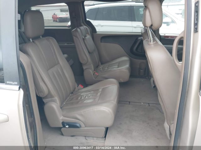 Photo 7 VIN: 2C4RC1BG9CR338294 - CHRYSLER TOWN & COUNTRY 