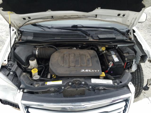 Photo 6 VIN: 2C4RC1BG9CR339767 - CHRYSLER TOWN & COU 